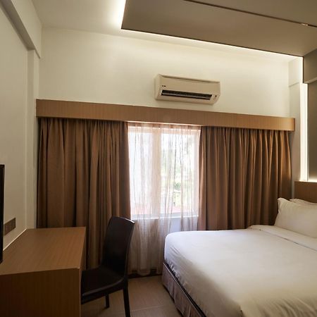 Btc Hotel Malacca Eksteriør bilde