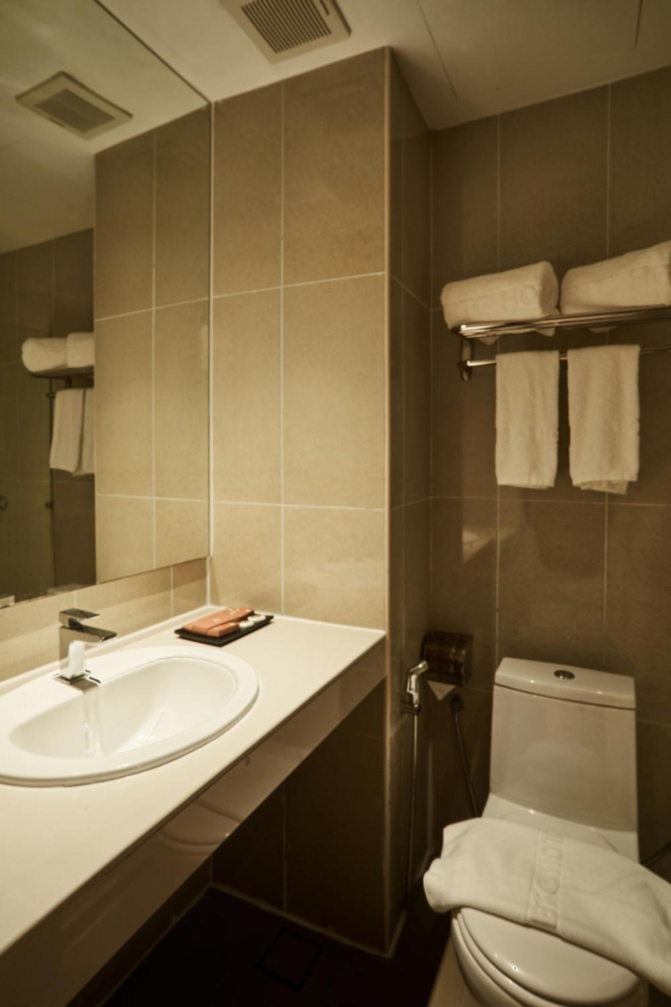 Btc Hotel Malacca Eksteriør bilde