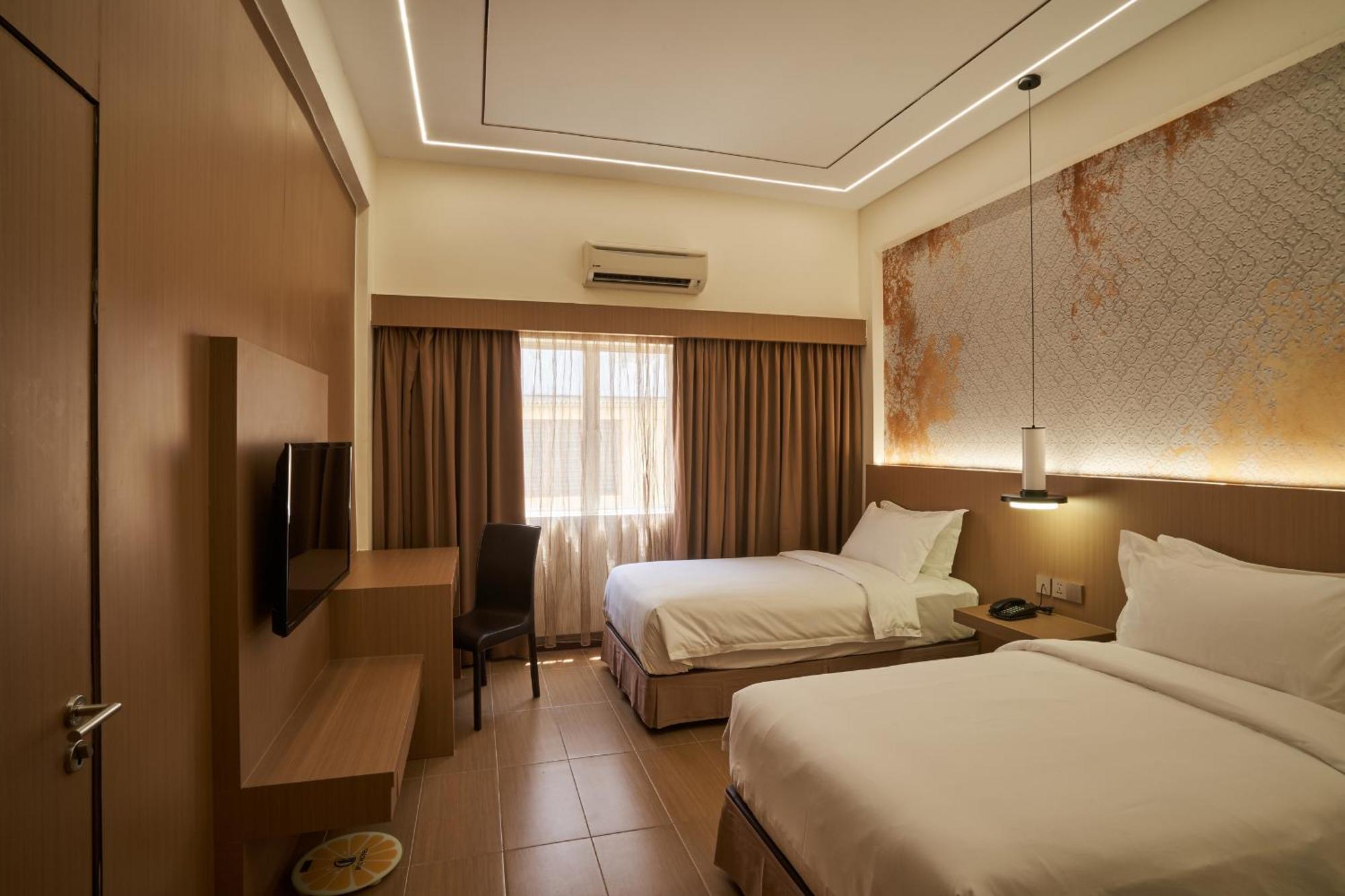 Btc Hotel Malacca Eksteriør bilde