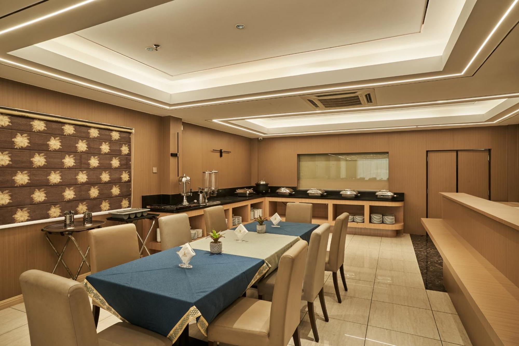 Btc Hotel Malacca Eksteriør bilde
